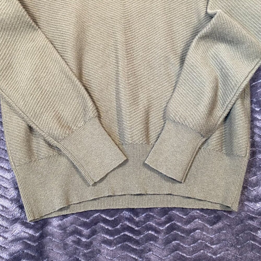 J.Crew Olive Green Ruffle Neck Sweater Ribbed Knit pullover,womens size XS - Picture 3 of 9